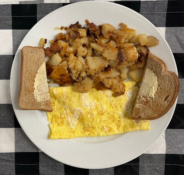 3 Cheeses Omelette.