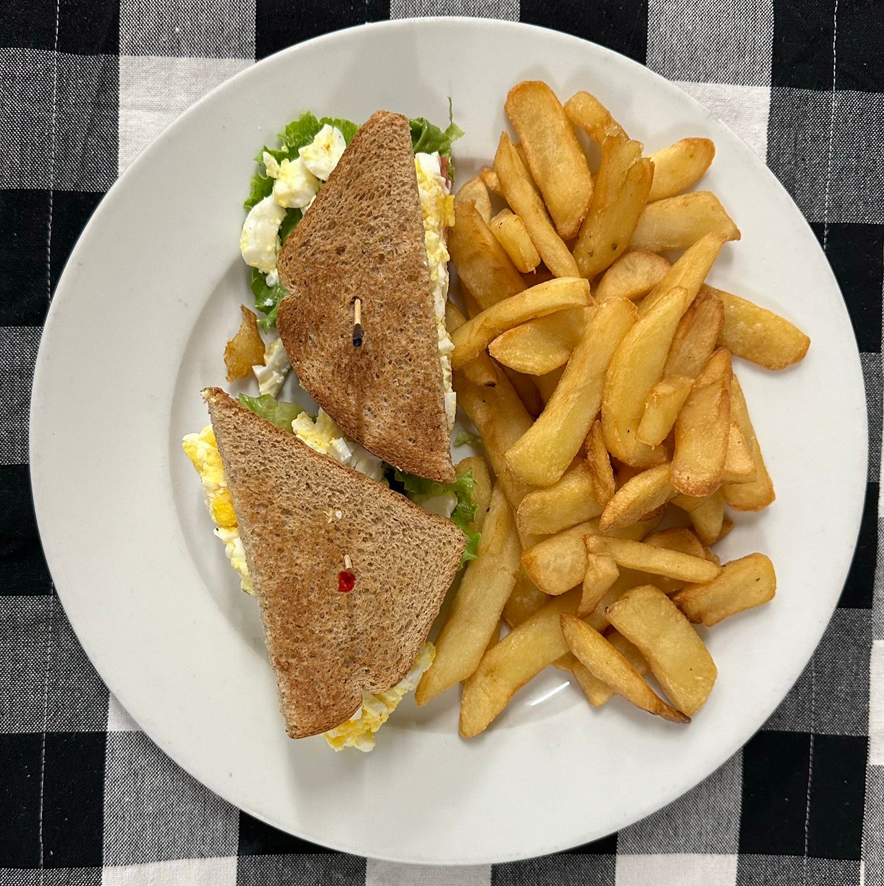 Egg Salad San. Delux.