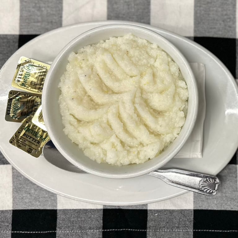 Delicious Grits: A Southern Breakfast Staple